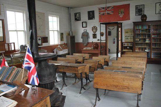 Camrose and District Centennial Museum